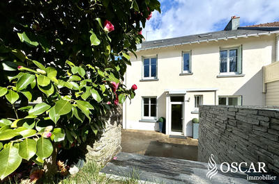 Maison - 134 m² - 8 pièces