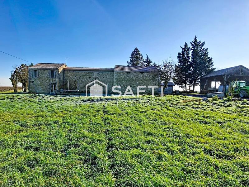 Maison - 121 m² - 5 pièces