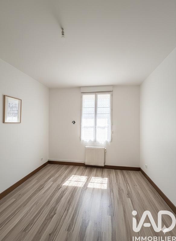 Maison - 229 m² - 11 pièces