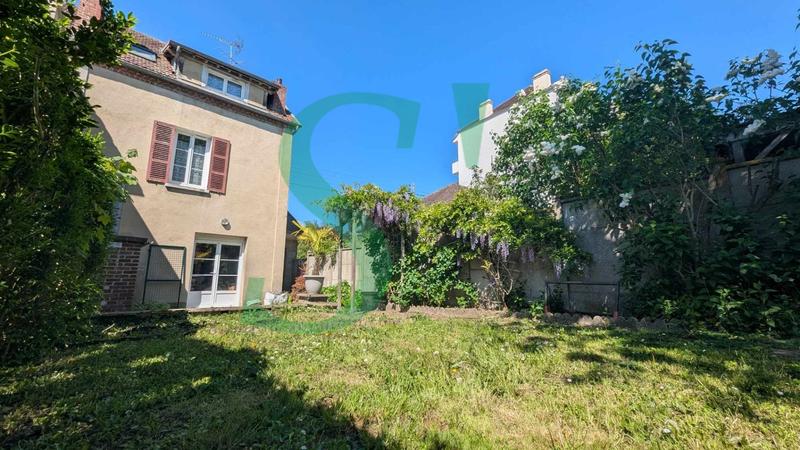 Maison - 82 m² - 4 pièces