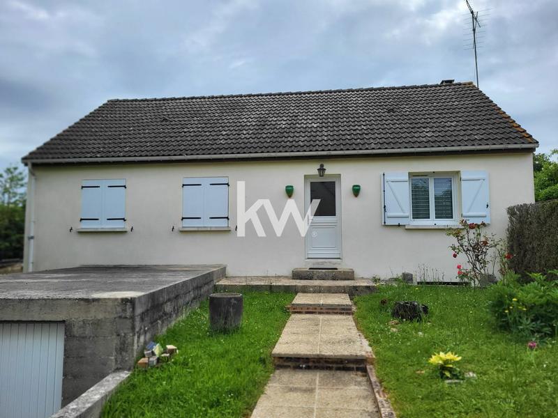 Maison - 93 m² - 4 pièces