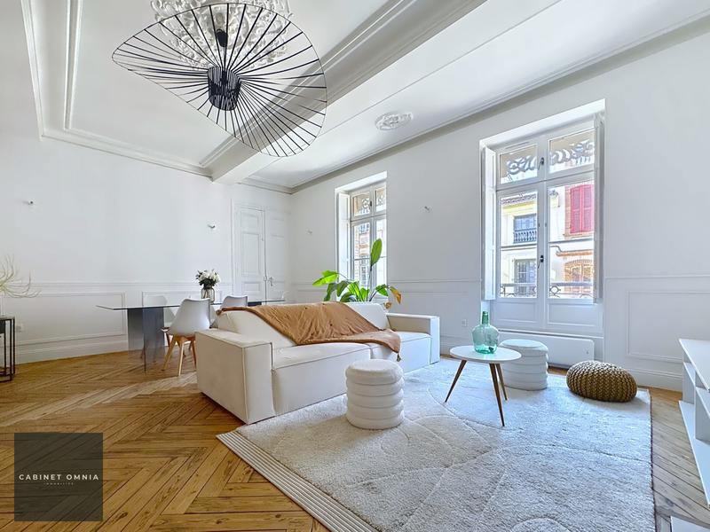 Appartement - 115 m² - 4 pièces