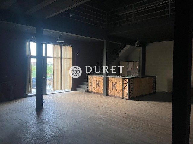 Local d'activités - 1 260 m²