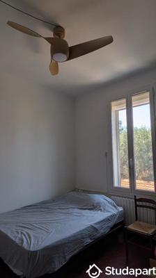 Chambre - 11 m² - 1 pièce