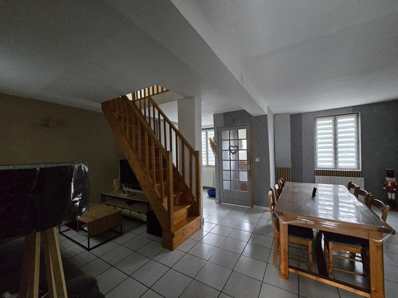 Maison - 85 m² - 4 pièces
