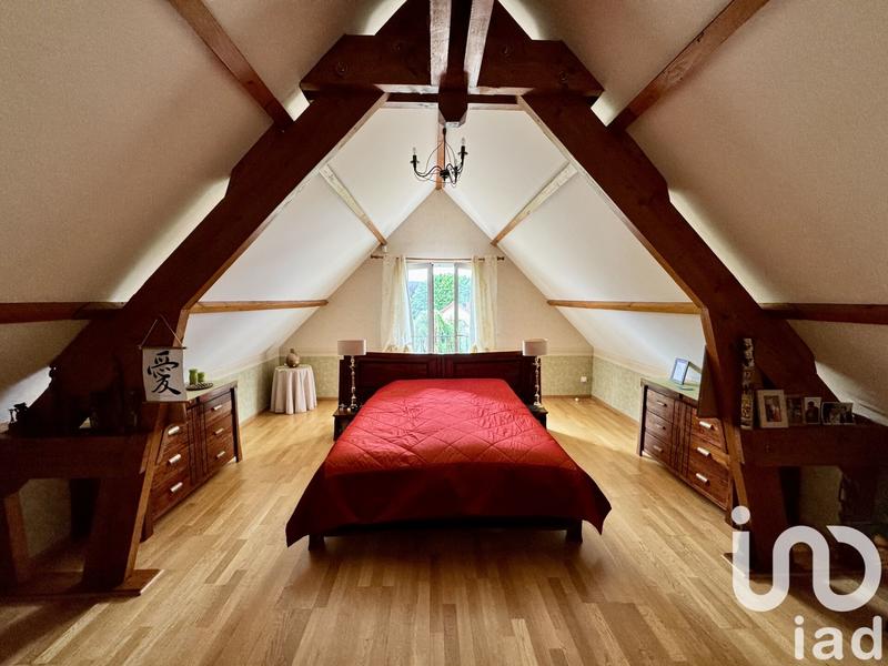 Maison - 273 m² - 7 pièces