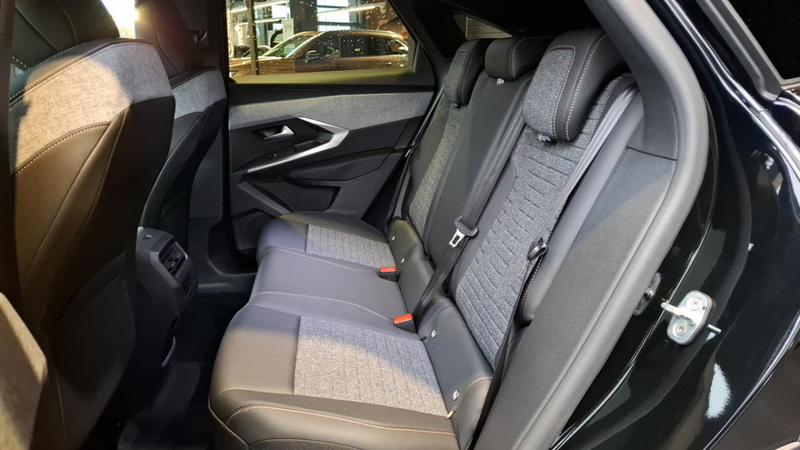 Peugeot 3008 Hybrid 145 E-Dcs6 Allure