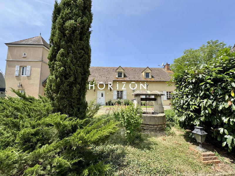 Maison ancienne - 249 m² - 9 pièces