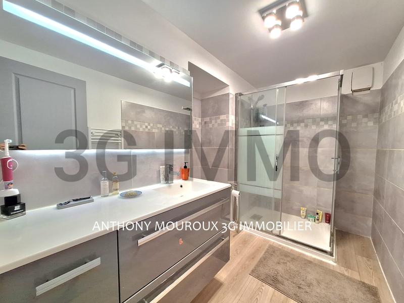 Maison de village - 210 m² - 7 pièces