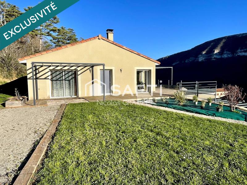 Maison - 177 m² - 7 pièces