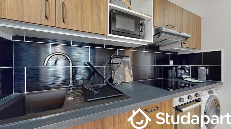 Chambre - 13 m² - 1 pièce