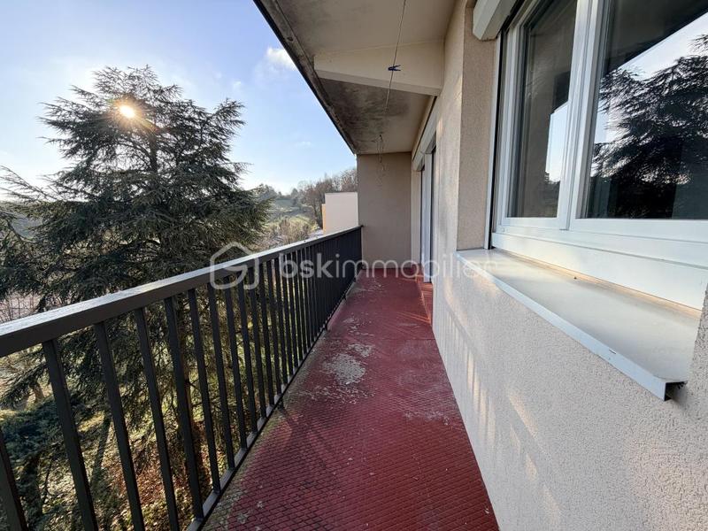 Appartement - 77 m² - 4 pièces