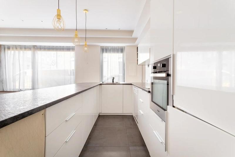 Appartement - 92 m² - 4 pièces