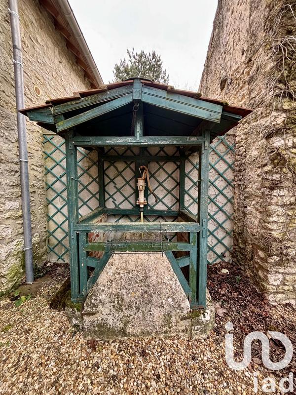 Maison - 252 m² - 10 pièces