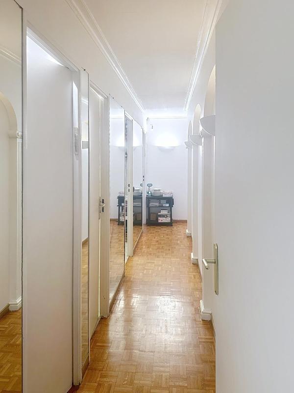 Appartement - 121 m² - 4 pièces