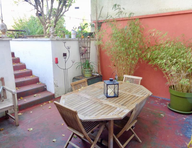 Maison - 260 m² - 9 pièces