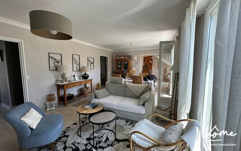 Maison - 106 m² - 6 pièces