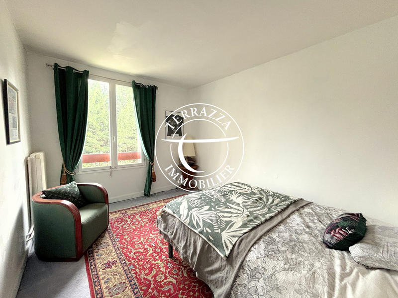 Duplex - 198 m² - 8 pièces