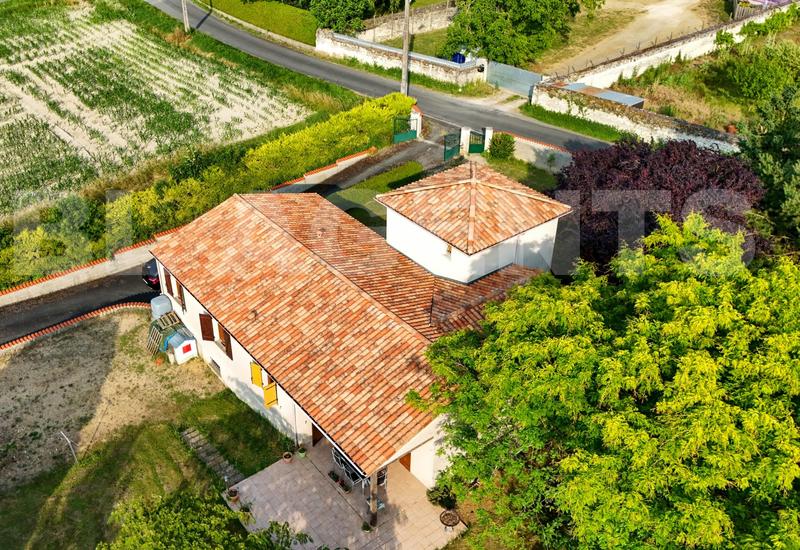 Pavillon - 151 m² - 6 pièces