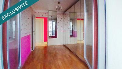 Appartement - 90 m² - 5 pièces