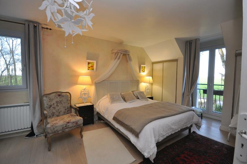 Maison - 226 m² - 9 pièces