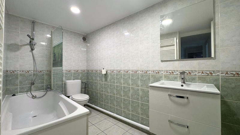 Appartement - 76 m² - 4 pièces