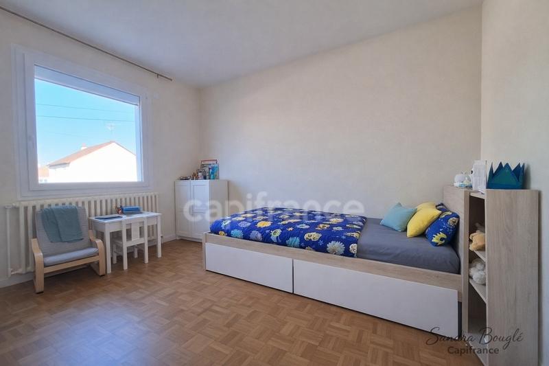 Maison - 85 m² - 4 pièces