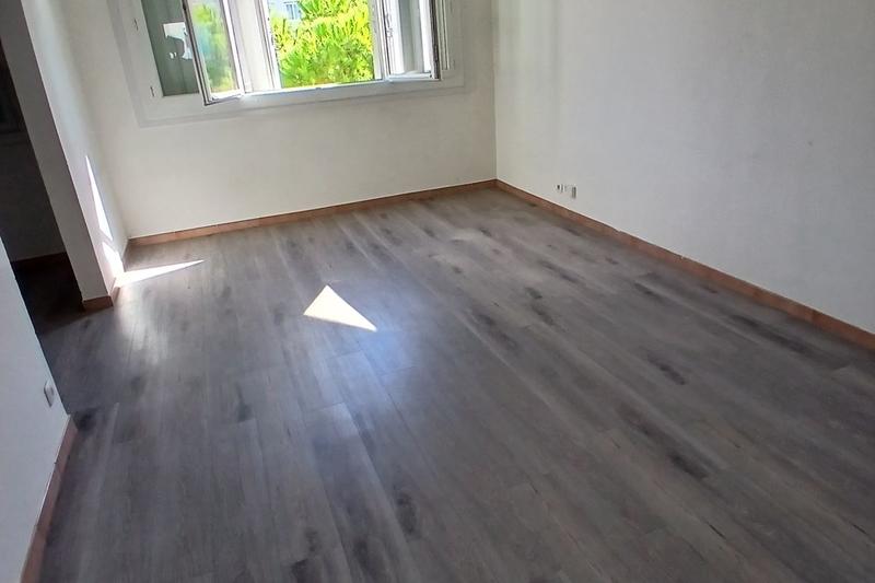 Appartement - 77 m² - 4 pièces