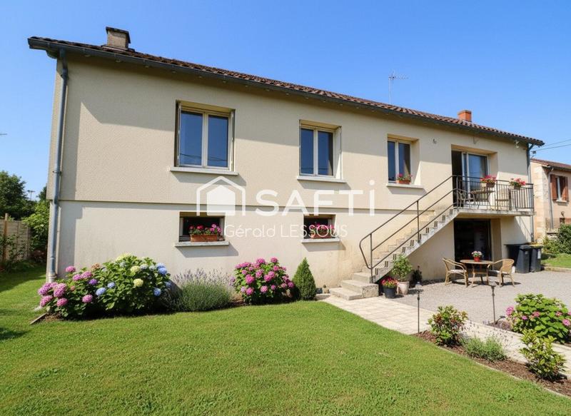 Maison - 90 m² - 5 pièces