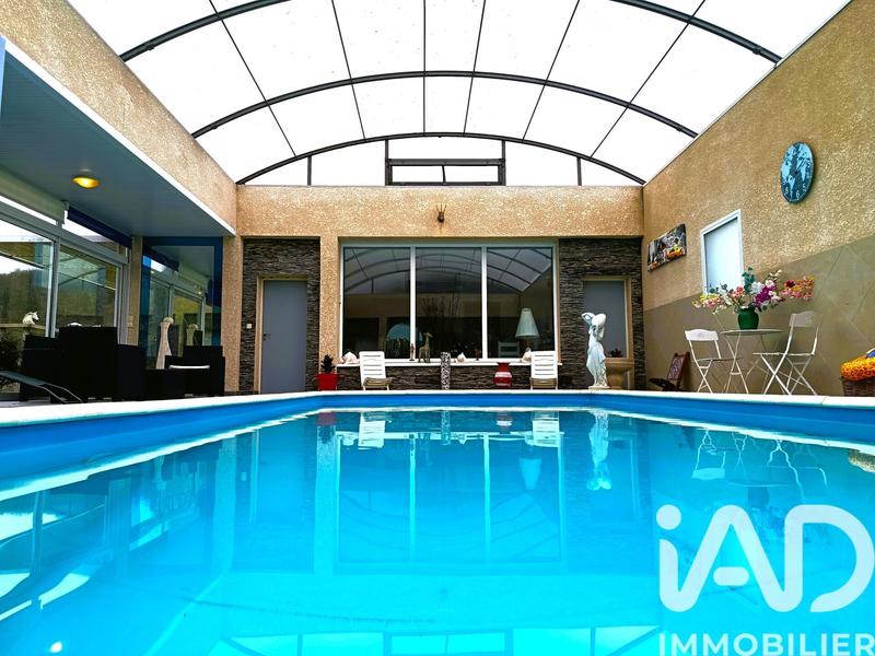 Maison de maîtres - 294 m² - 6 pièces