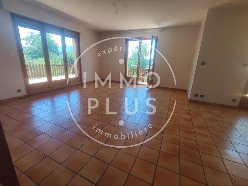 Maison - 176 m² - 5 pièces