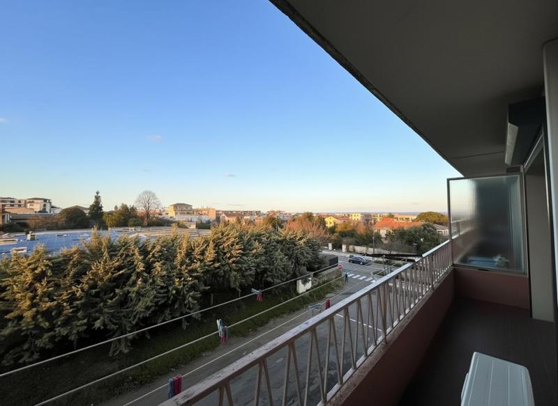 Appartement - 81 m² - 4 pièces