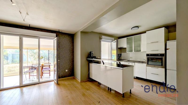 Maison - 81 m² - 4 pièces