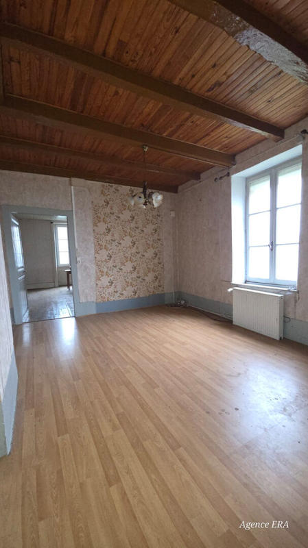 Maison - 142 m² - 7 pièces