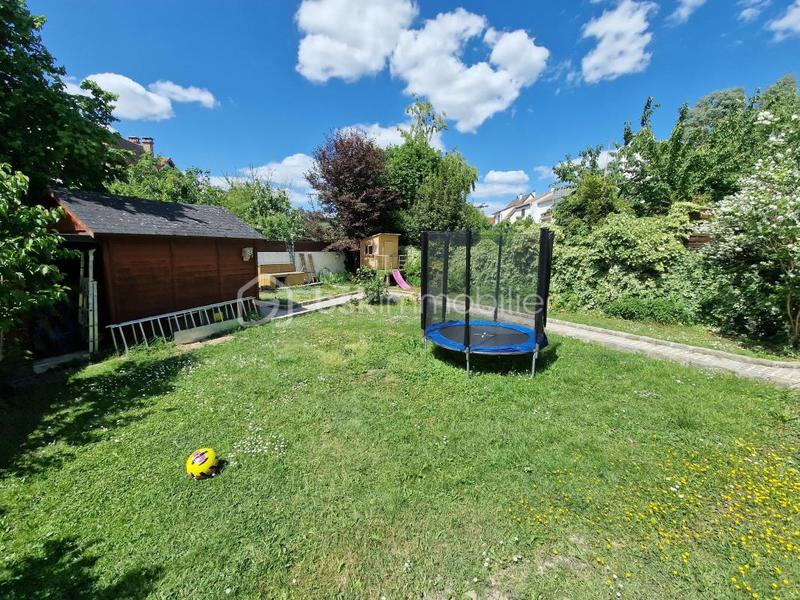 Maison - 94 m² - 5 pièces