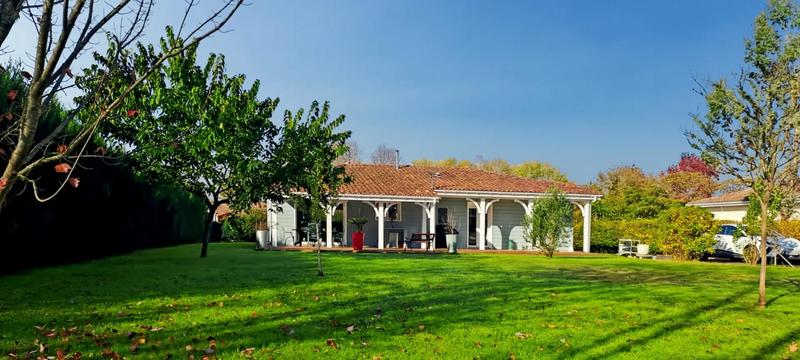 Maison de bois - 108 m² - 4 pièces