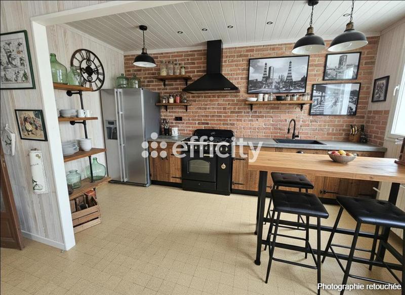 Maison - 234 m² - 5 pièces