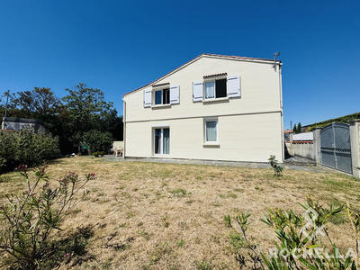 Maison - 122 m² - 5 pièces