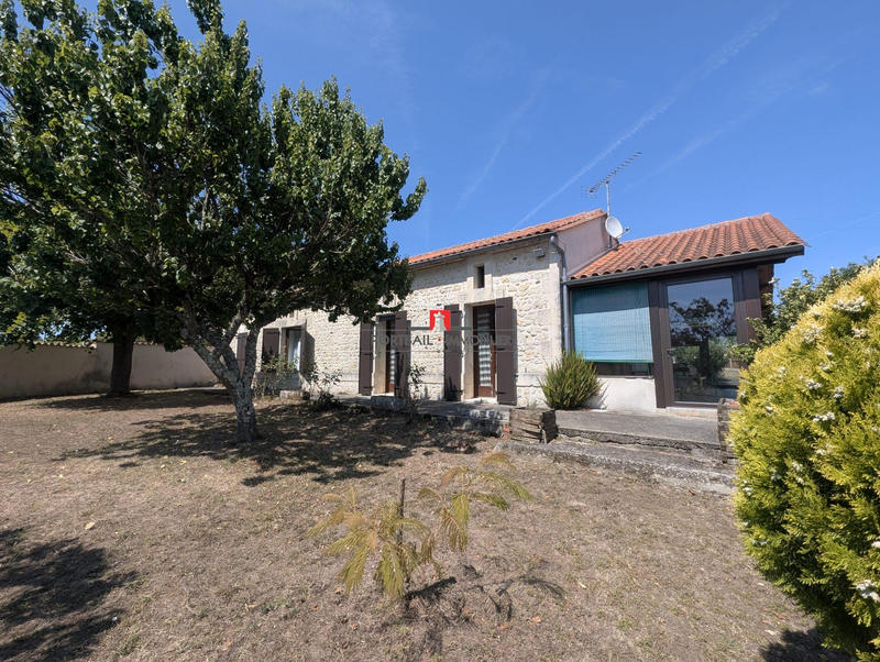 Maison - 140 m² - 4 pièces