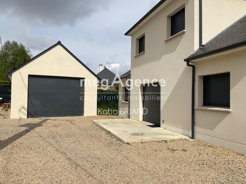 Maison - 102 m² - 4 pièces