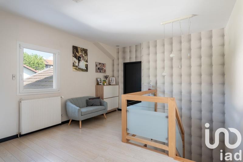 Maison - 190 m² - 6 pièces