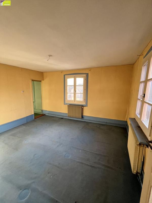 Appartement - 100 m² - 3 pièces
