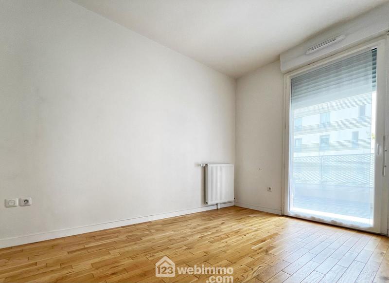 Appartement - 100 m² - 5 pièces