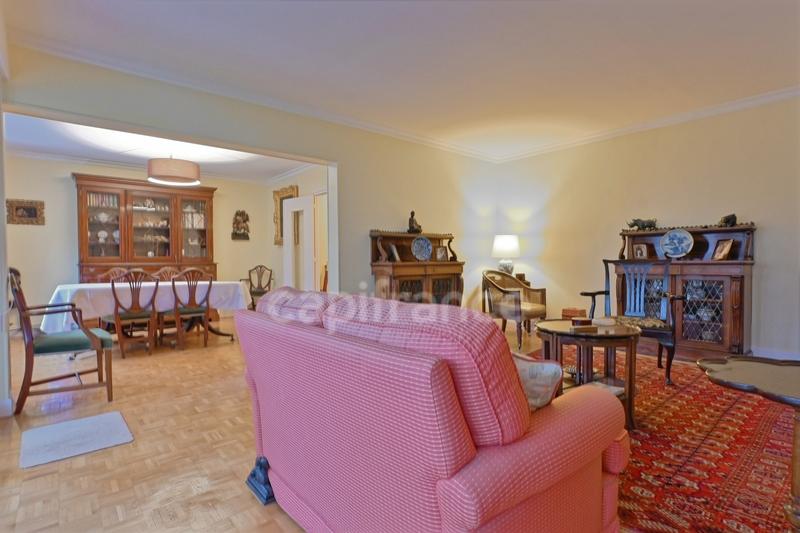 Appartement bourgeois - 122 m² - 5 pièces