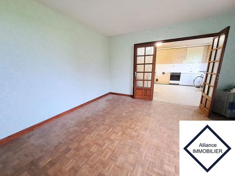 Maison - 290 m² - 16 pièces