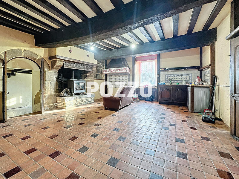 Maison - 196 m² - 8 pièces