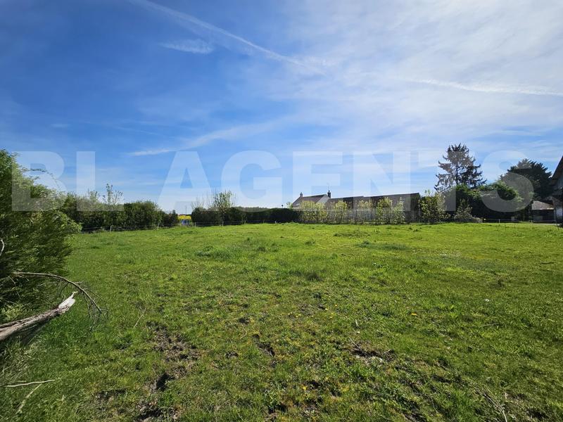 Terrain - 709 m²