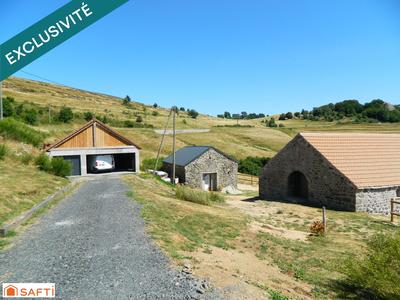 Maison - 105 m² - 4 pièces