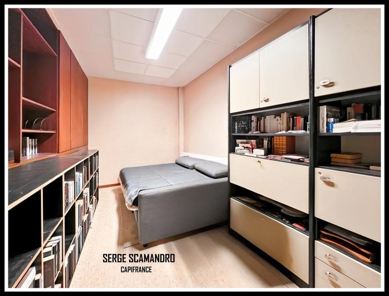 Immeuble - 130 m² - 5 pièces