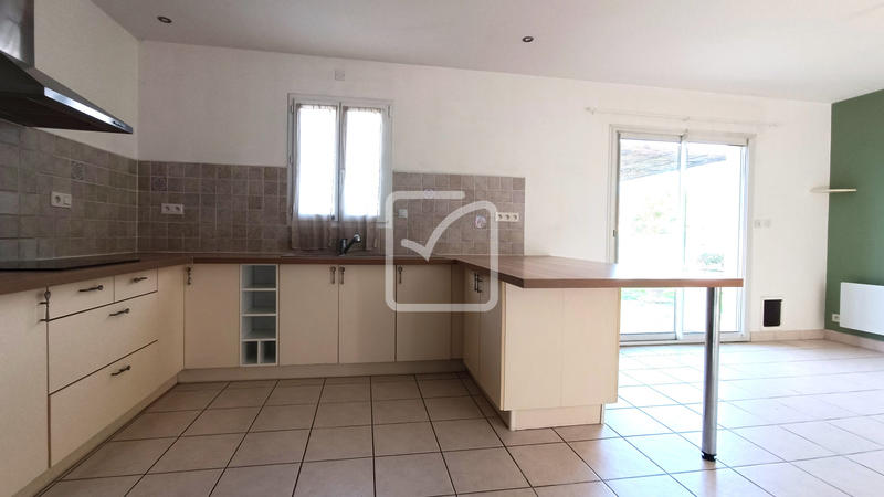 Maison - 88 m² - 4 pièces